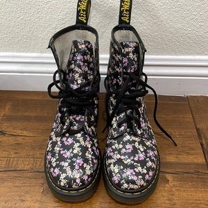 Floral Doc Martens’s